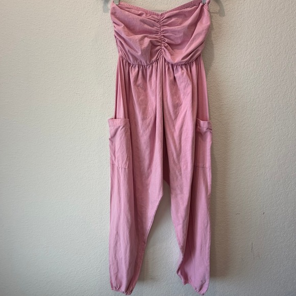 Bucket List Pants - Bucket List Pink Strapless Harem Jumpsuit Ruched Tube Top Pockets Large K5280